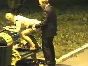 Interesting sex caught on a park bench Picture 1
