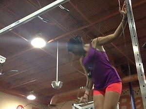 Very fit girl gets filmed by a gym voyeur Picture 5