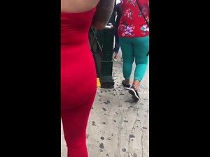 Latina notices that voyeur was checking her bombastic big ass Picture 2