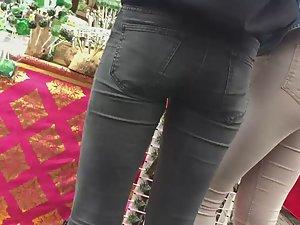 Small ass you could cup in both palms Picture 2