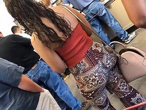 Sexy shorty with big phat ass