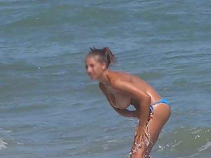 Suspicious girl with big topless boobs Picture 8
