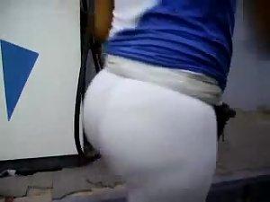 Spying a tight butt in even tighter pants Picture 7