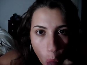 Beautiful face gets a sticky cumshot Picture 8