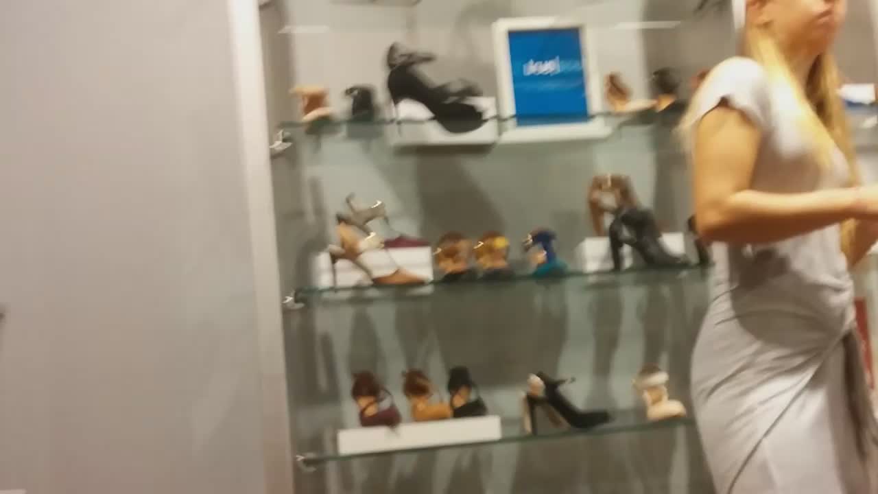 Upskirt - Peeping at a shoe store