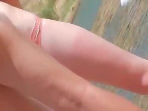 Shaved naked pussy accidentally seen on beach Picture 2