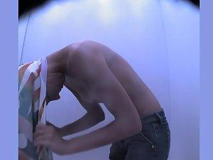 Hot pussy spied while she dresses up Picture 6