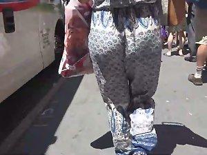 Loose pants tucked in ass crack Picture 8