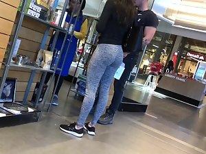 Inspecting a sporty girlfriend in the store Picture 2