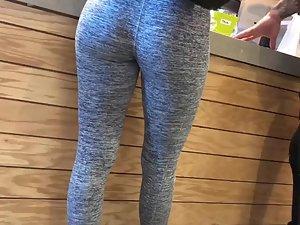 Inspecting a sporty girlfriend in the store Picture 8