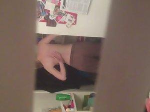 Peeping on neighbor's naked breasts Picture 8