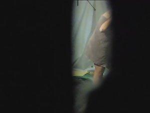 Soldier girl spied in the barracks Picture 2