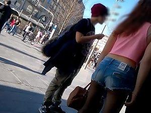 Peeping a hot schoolgirl in shorts and pantyhose Picture 1