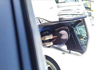 Hot butt and thong in self service car wash Picture 4