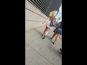 Wind raises teen girl's skirt and shows her ass Picture 8