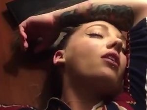Quick video of sex with a tattooed babe