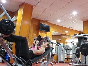 Spicy chubby girl peeped during her gym workout Picture 5