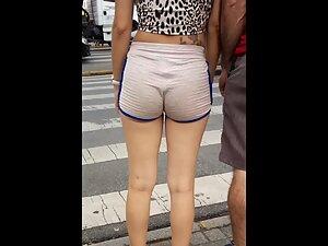 Tight small buttocks look yummy in shorts Picture 5