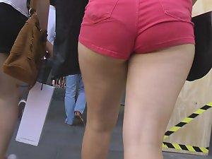 Charging into red shorts and big ass Picture 6