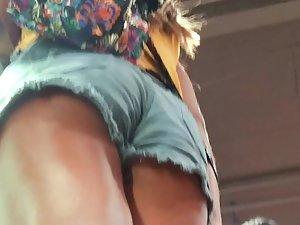 Wedgie in young ass and hint of cameltoe Picture 8
