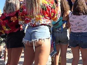 Finger licking fine ass in shorts with a wedgie Picture 5