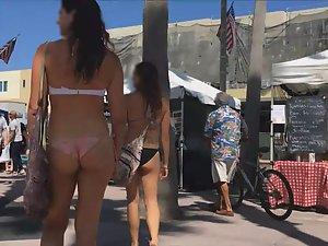Amazing young ass in sexy bikini Picture 7
