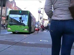 Tight ass that looks very spankable Picture 4