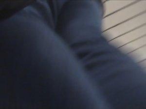 Meaty ass found in upskirt Picture 6