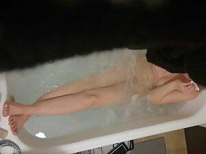 Spying on naked stepsister in the bathtub