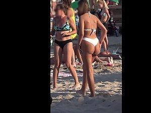 Amazing bubble butt and wide hips in white bikini Picture 3