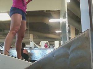 Fitness girl exercises legs and ass Picture 1