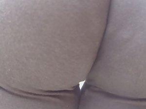 Awesome cameltoe and round butt Picture 1