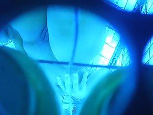 Pussy seen in standing solarium machine Picture 3