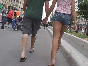 Ordinary guy with a very hot girlfriend