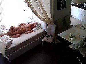 Spying on sex in unusual poses in rented apartment Picture 5