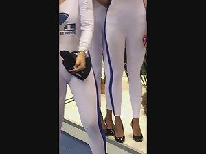 Hot hostess got a noticeable pussy piercing Picture 5
