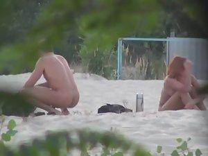 Beach pussy licking spied by a voyeur Picture 8
