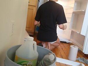 Hot ass in shorts during home renovation Picture 4