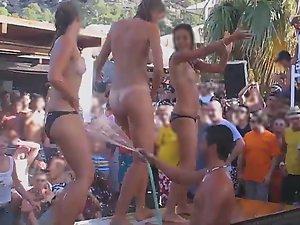 Teen girls get naked on a beach party Picture 8