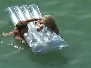 Cute girl gets fucked in the water Picture 5