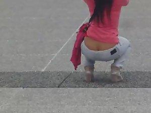 Asian tourist got a nice butt crack