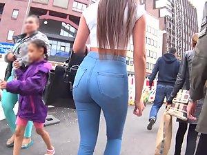 Extra hot ass in skinny jeans Picture 8
