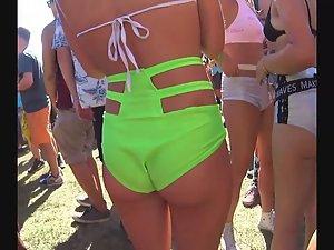 Raver girl got a big pussy bulge Picture 4