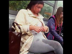Cute girl's cameltoe spotted on a rainy day Picture 2