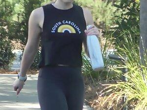 Two cameltoes in group of three gym girls Picture 2