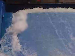 Bikini accidents on the water slide Picture 3