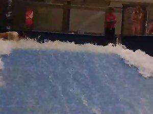 Bikini accidents on the water slide Picture 4