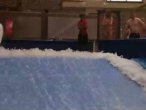 Bikini accidents on the water slide Picture 5