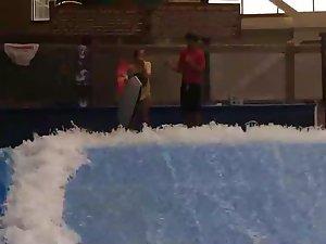 Bikini accidents on the water slide Picture 6