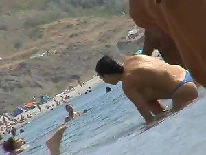 Sexy topless babe in a thong bikini Picture 3